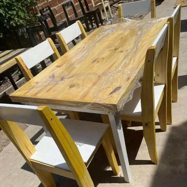 Juegos mesas y sillas súper oferta Mesa de 120 y 4 sillas Mesa de 140 y 6 sillas Mesa de 160 y 6