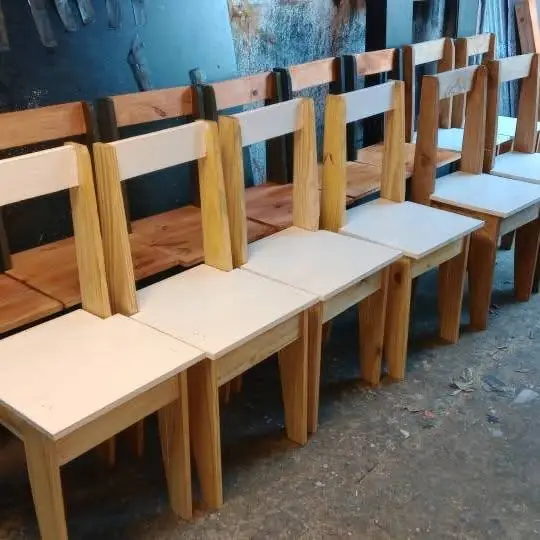 Juegos mesas y sillas súper oferta Mesa de 120 y 4 sillas Mesa de 140 y 6 sillas Mesa de 160 y 6