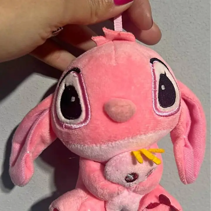 Llavero de peluche stitch angel rosa