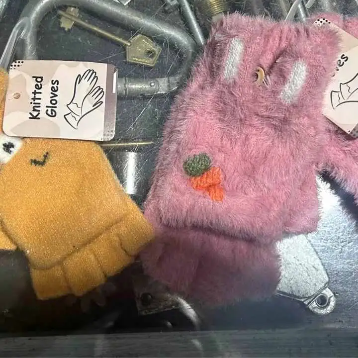 Guantes de niño con y sin dedo con manopla