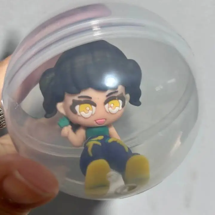 Muñeca de goma para llavero guerrera k-pop zoey