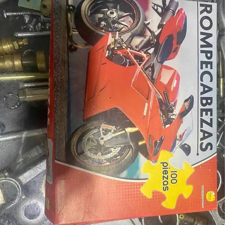 Rompecabezas moto 100 piezas