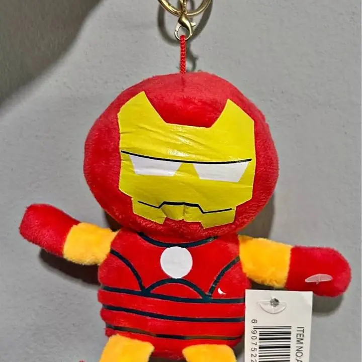 Llavero de peluche ironman