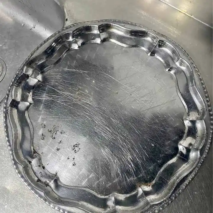 Bandeja de acero