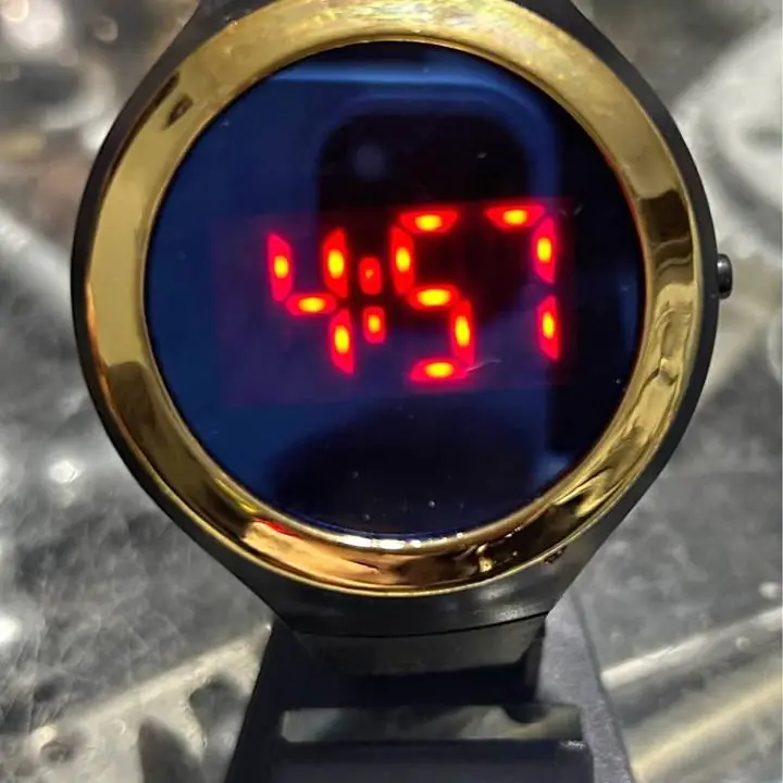 Reloj digital