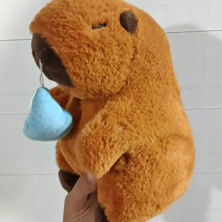 Peluche capibara con moco