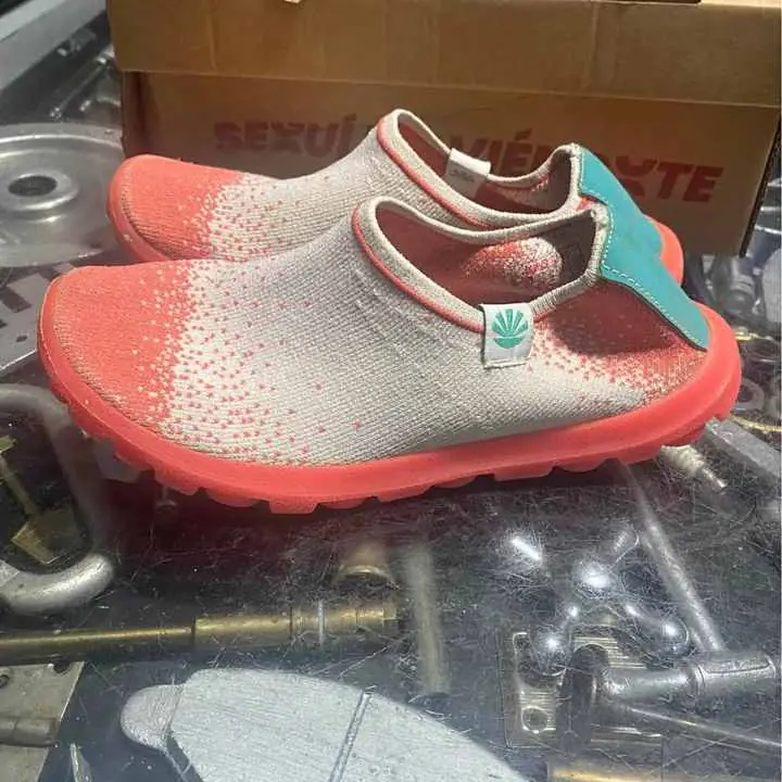 Zapatillas panchas kioshi talle 33