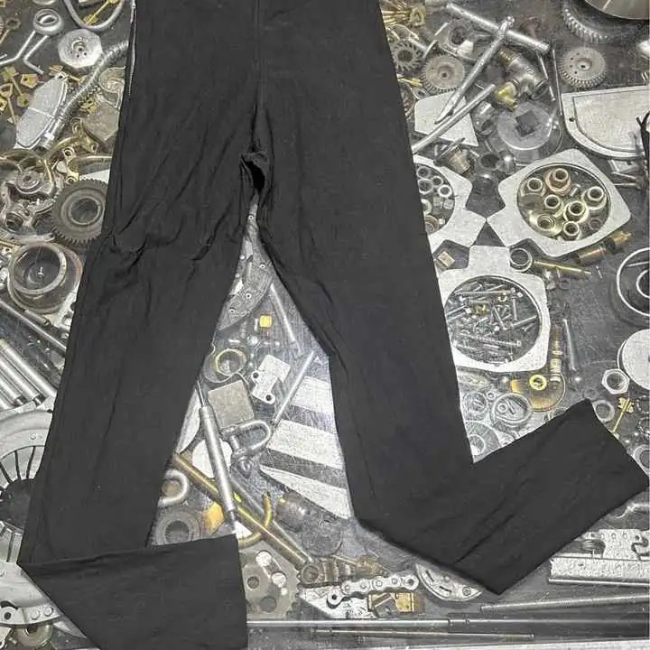 Pantalon bengalina talle 2 negro chipin