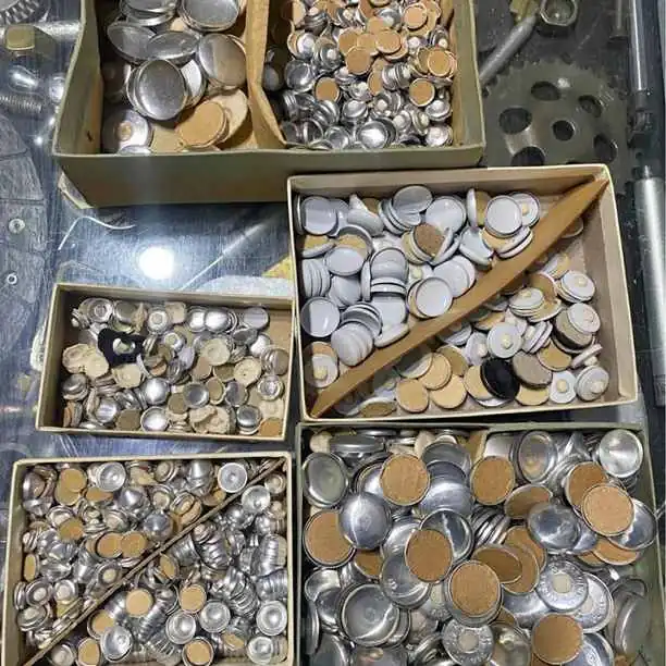 Lote broches para forrar