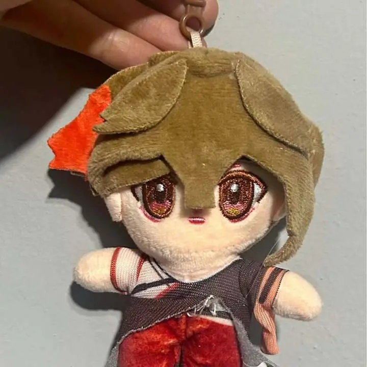 Llavero de peluche kaedehara kazuha de genshin impact
