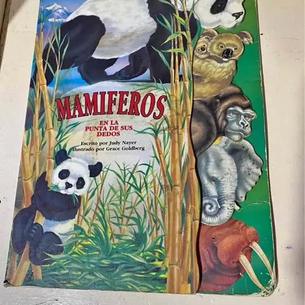 Libros mamiferos/dinosaurios/el espacio/los insectos