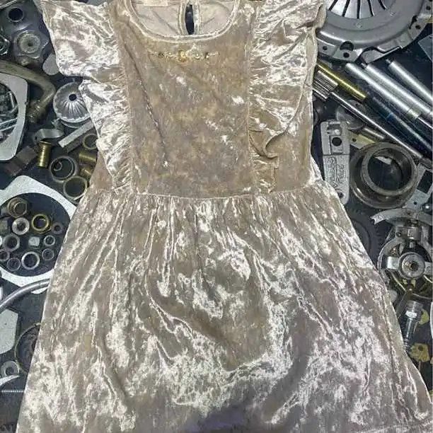 Vestido de plush nena talle 4