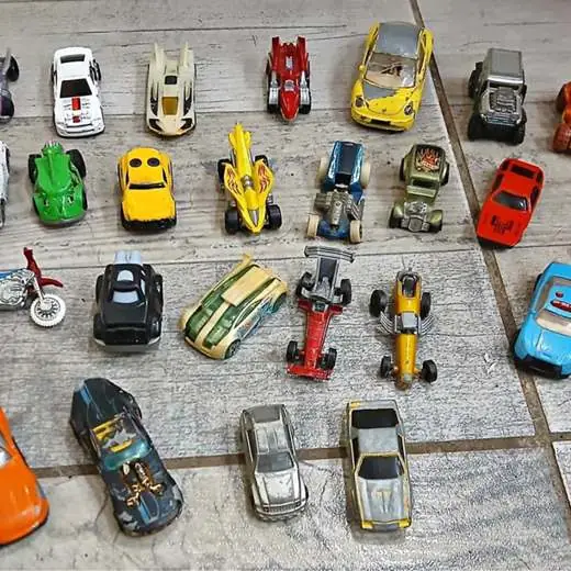 Lote 33 autitos metalicos de coleccion
