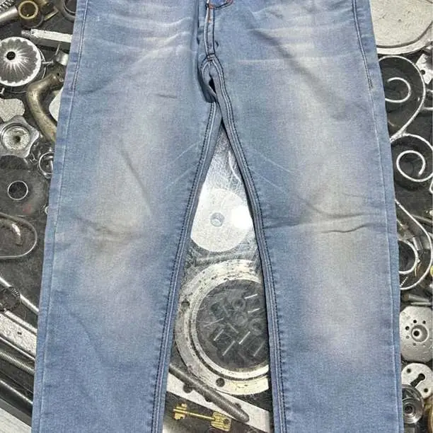 Pantalon de jean nene talle 6