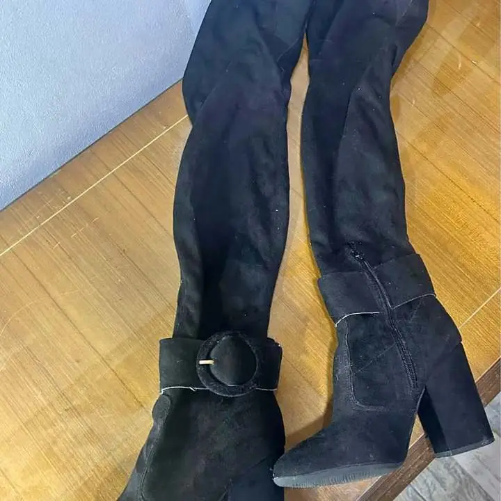 Botas bucaneras gamuza talle 37 mujer