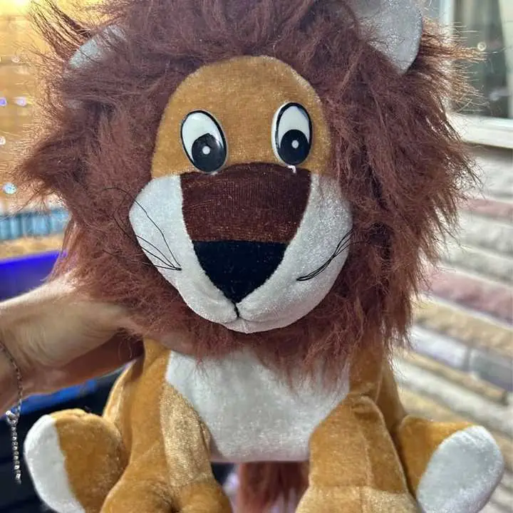 Peluche leon