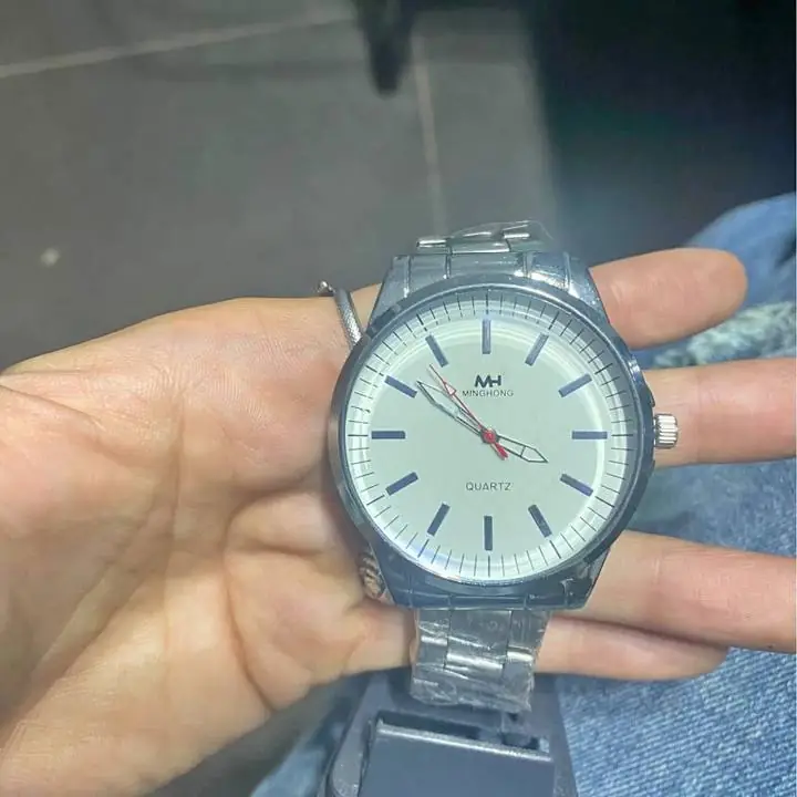 Relojes nuevos hombre y mujer