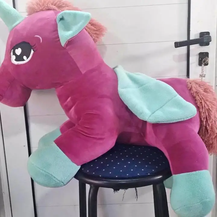 Peluche unicornio gigante