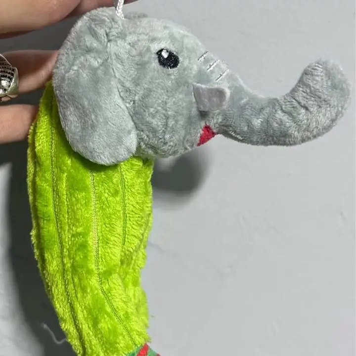 Llavero de peluche brainrot