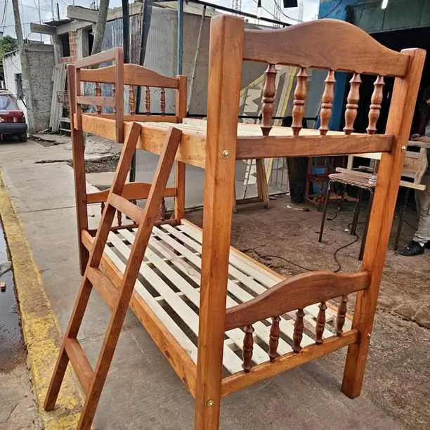 Somos fabricantes de algarrobo masizo 011 Disponible para entrega inmediata