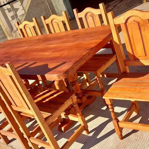 Somos fabricantes de algarrobo masizo 011