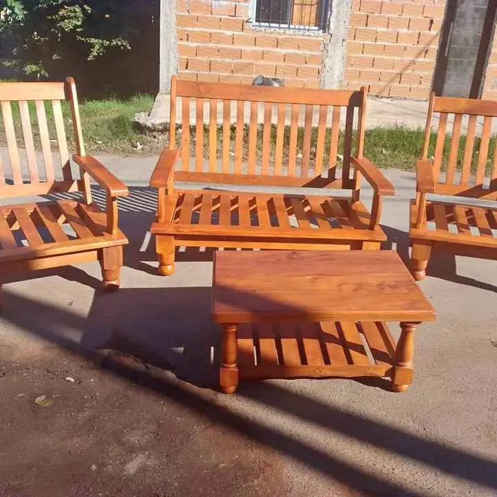 Somos fabricantes de algarrobo masizo 011