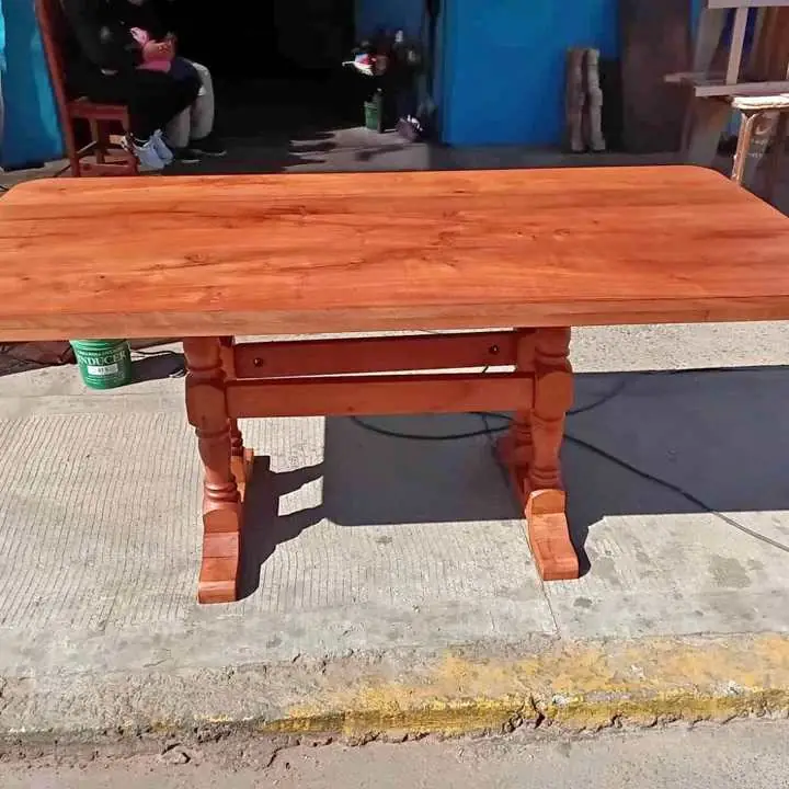 Somos fabricantes de algarrobo masizo 011