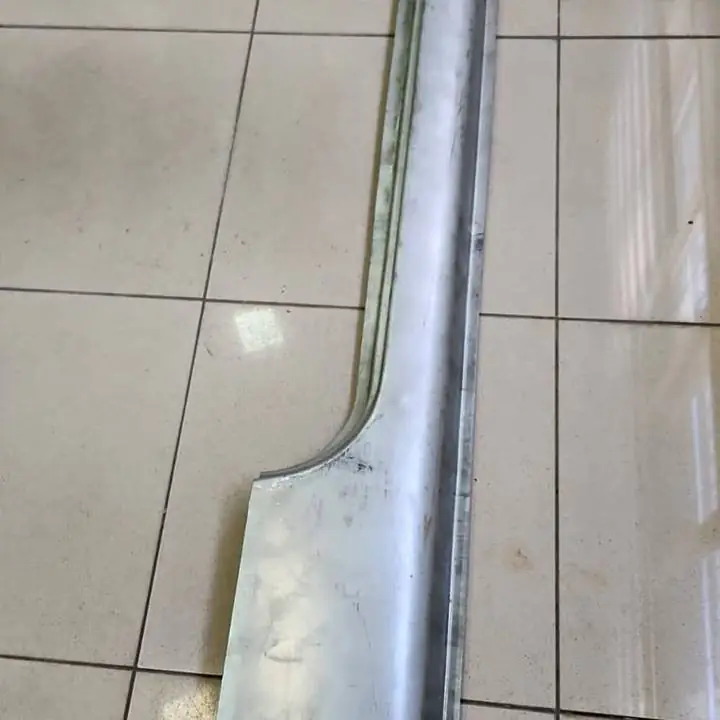 Zocalo derecho Fiat 600 (liquidacion)