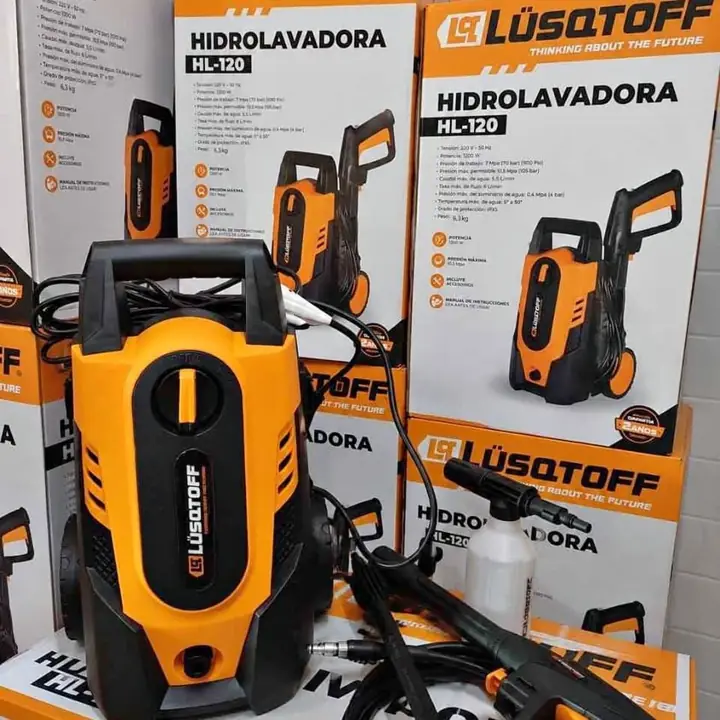 Hidro lavadora Lüsqtoff HL-120 $99.000 Potencia: 1200 W Presión de trabajo: 70 bar