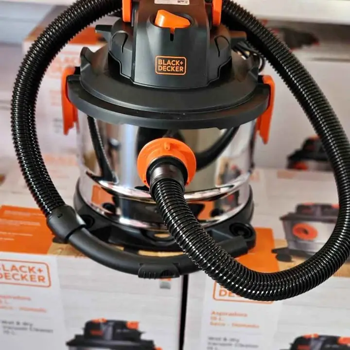 Aspiradora Black+Decker seco-humedo 15L $70.000