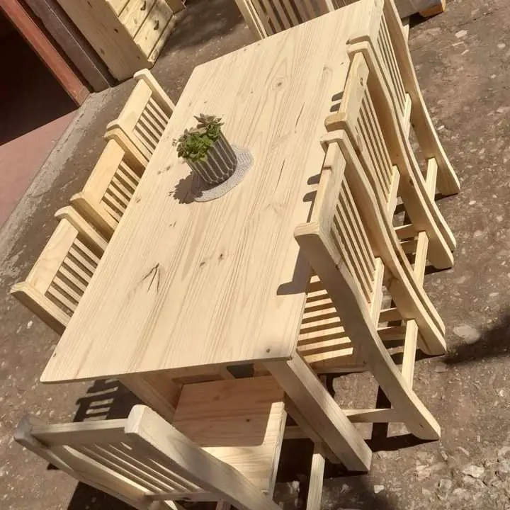 Mesa mas sillas