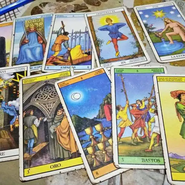 Tarot+