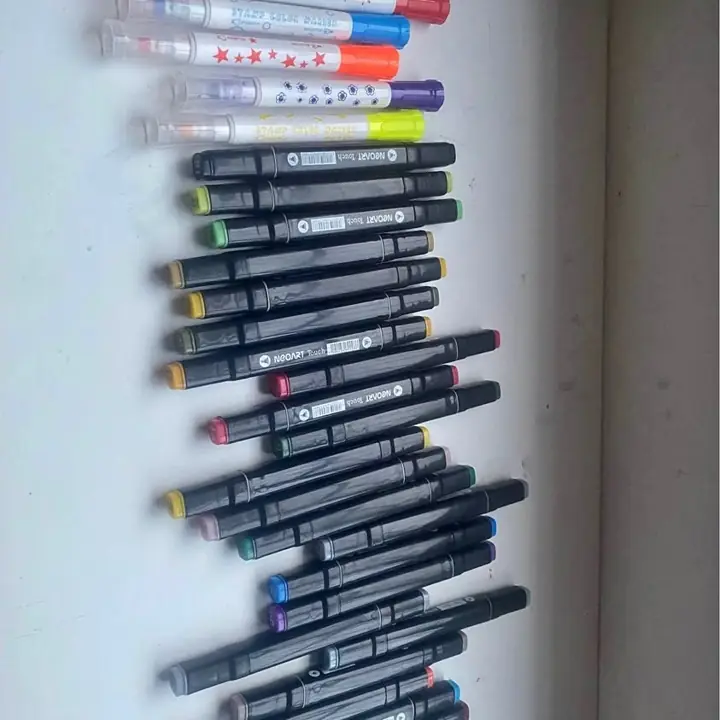 32 Marcadores