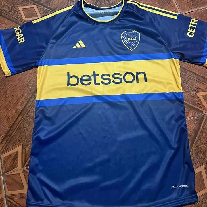 Camisetas escudo bordado boca River