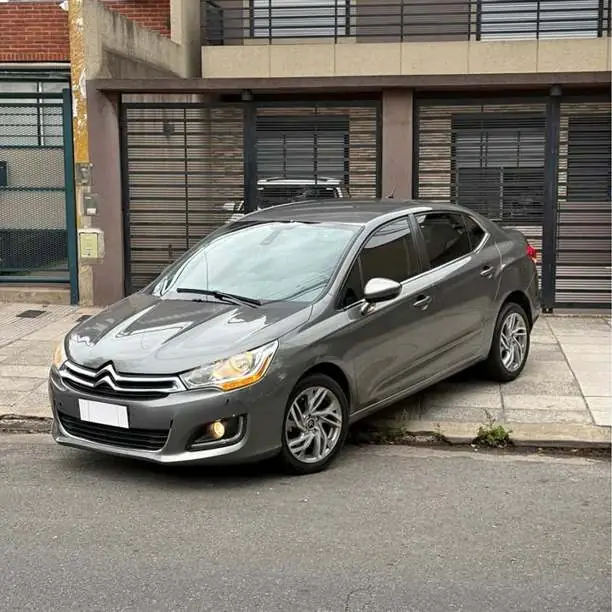 Citroen C4 Lounge 2014, con 88.000km! unico dueño