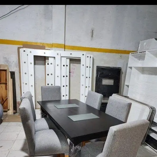 Juego de comedor en chenille a pagar