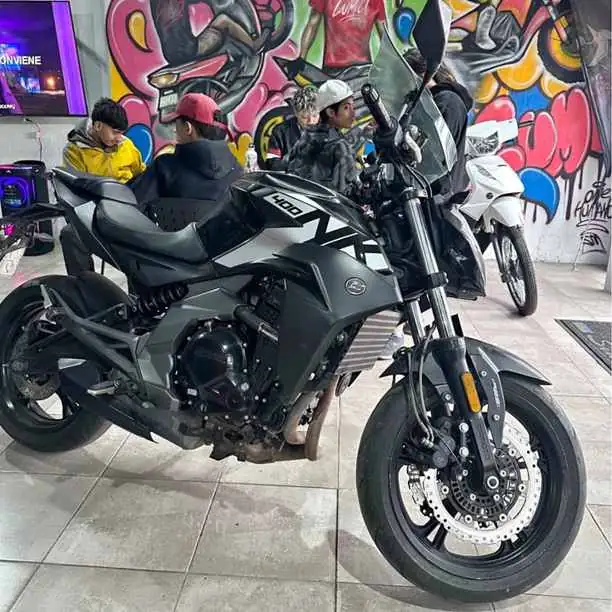 Cf moto nk 400