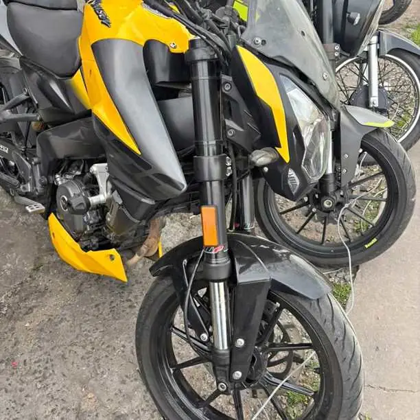 NS 200