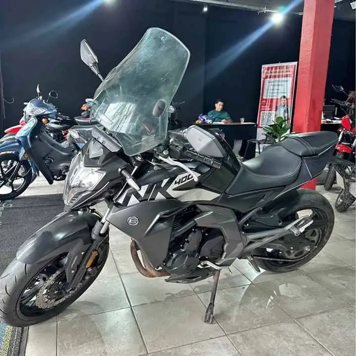 Cf moto nk 400