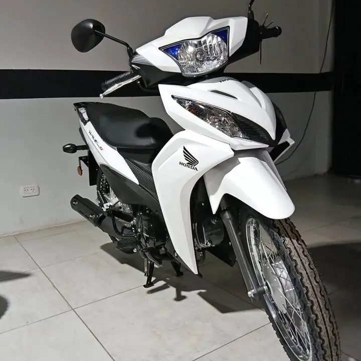 Honda Wave 110 base lo damos a pagar con tarjeta de crédito o crédito DNI el DNI de mayor de 21 años