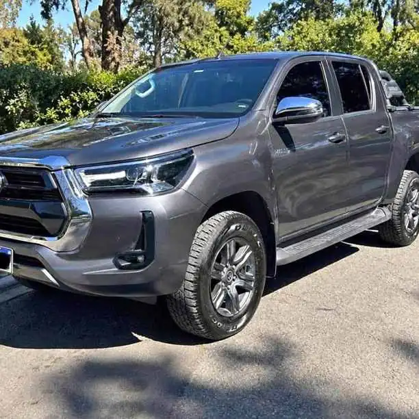 Toyota Hilux SRV 4x4 AT 204cv