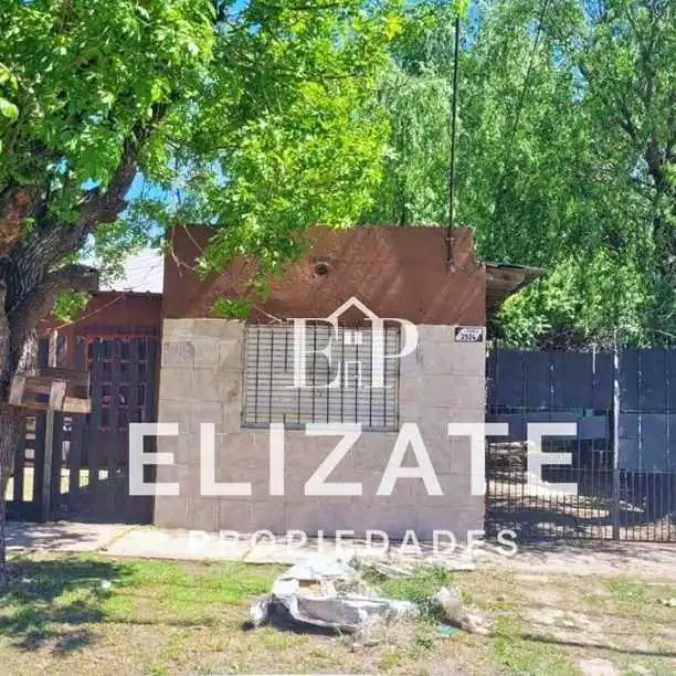 Venta de Casa en Moreno – Ideal para Dos Familias o Inversión