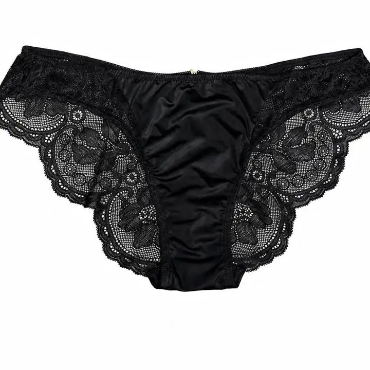 Less- Bombachas Victoria’s Secret