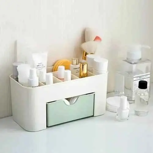 Organizador plastico para maquillaje, útiles, pinceles, etc