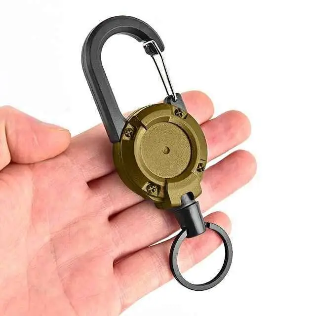Llavero mosquetón con cable de acero retráctil