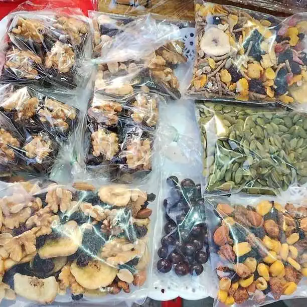 Frutos secos + las mejores pasas jumbo + semillas de zapallo Si