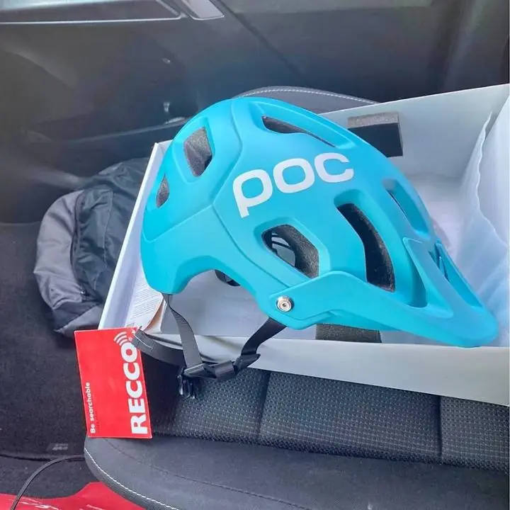 Casco poc tectal