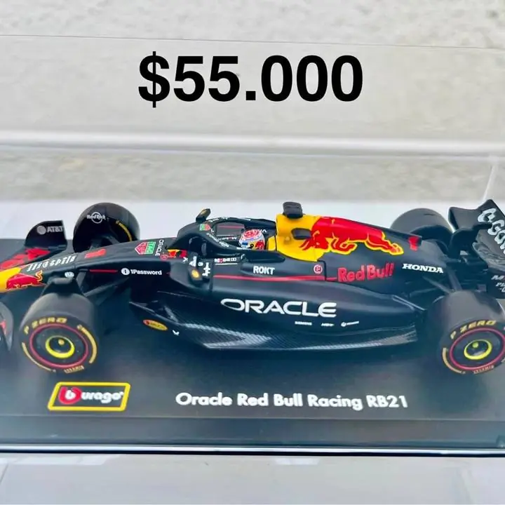 F1 Red Bull Racing RB21 con piloto Max Verstappen y acrílico. Escala 1/43