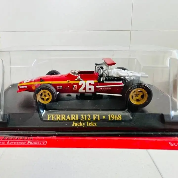 Fórmula 1 Ferrari 312 - 1968 Jacky Ickx. Escala 1/43
