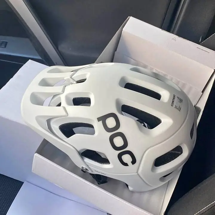 Casco poc tectal